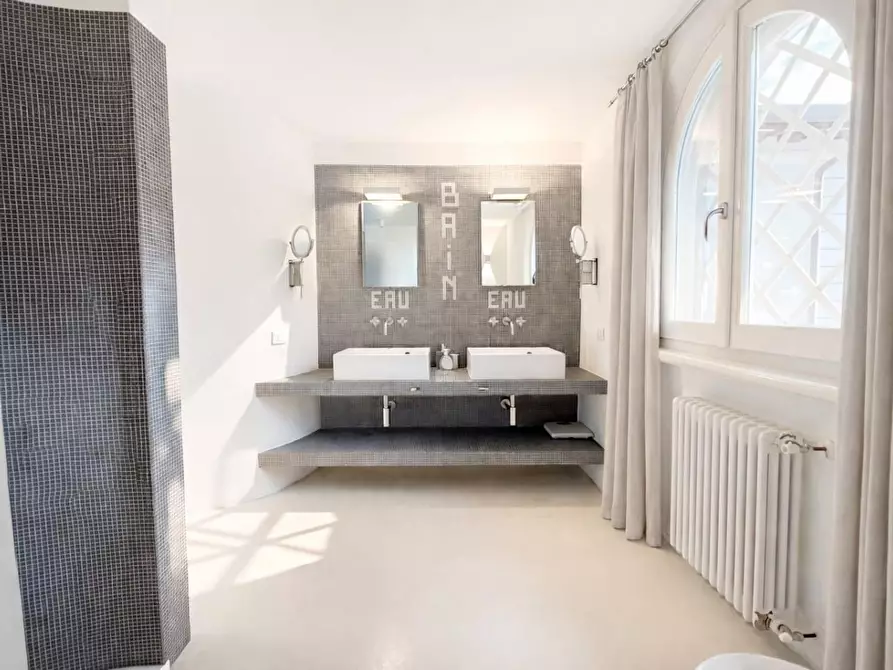 Immagine 15 di Villa in affitto  a Forte Dei Marmi