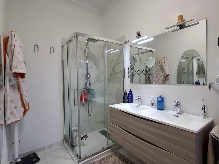 Immagine 22 di Villa in vendita  a San Miniato