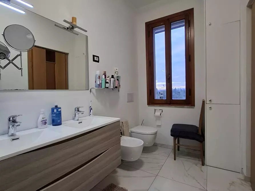 Immagine 24 di Villa in vendita  a San Miniato