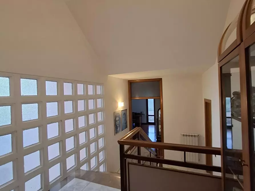 Immagine 29 di Villa in vendita  a San Miniato