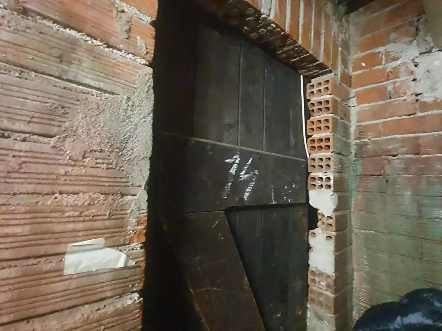 Immagine 13 di Appartamento in vendita  a Torino