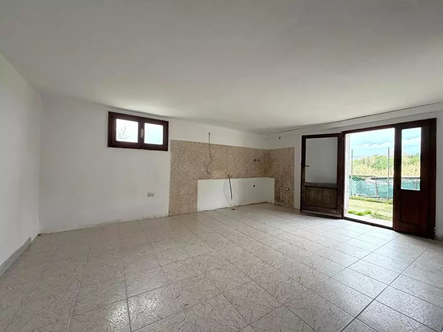 Immagine 22 di Appartamento in vendita  a Montopoli In Val D'arno