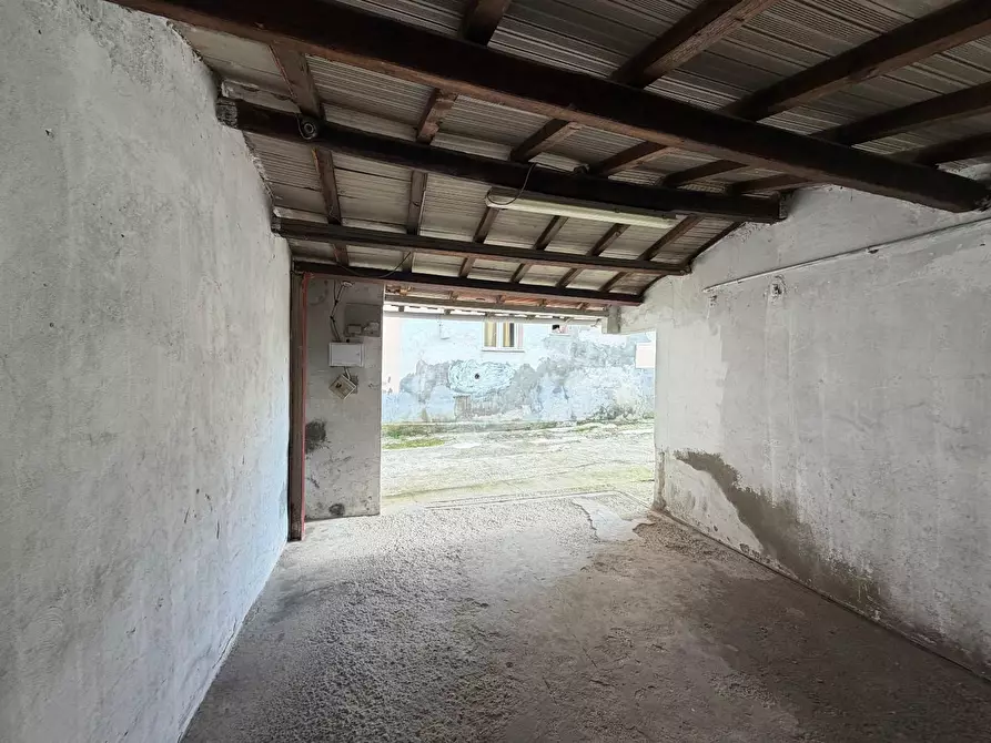 Immagine 17 di Appartamento in vendita  a Montopoli In Val D'arno