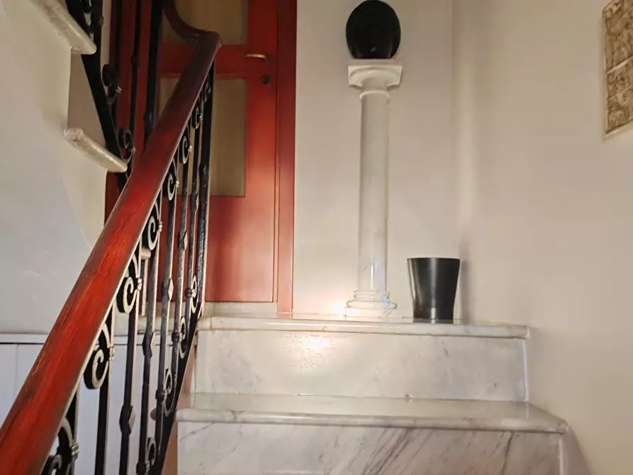 Immagine 6 di Terratetto in vendita  a Carrara