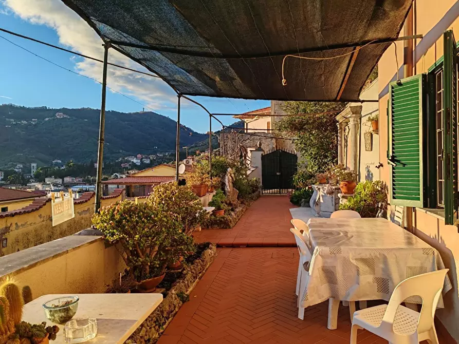 Immagine 2 di Terratetto in vendita  a Carrara