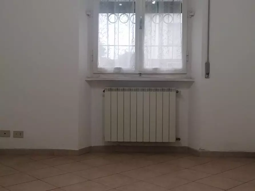 Immagine 6 di Appartamento in vendita  a Cascina