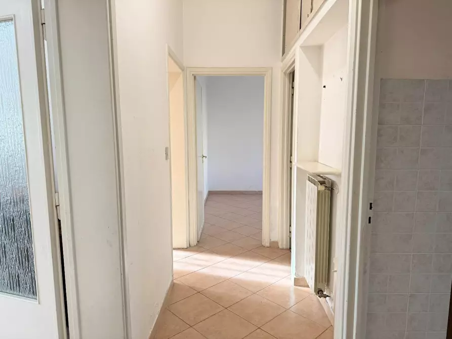 Immagine 16 di Appartamento in vendita  a Cascina