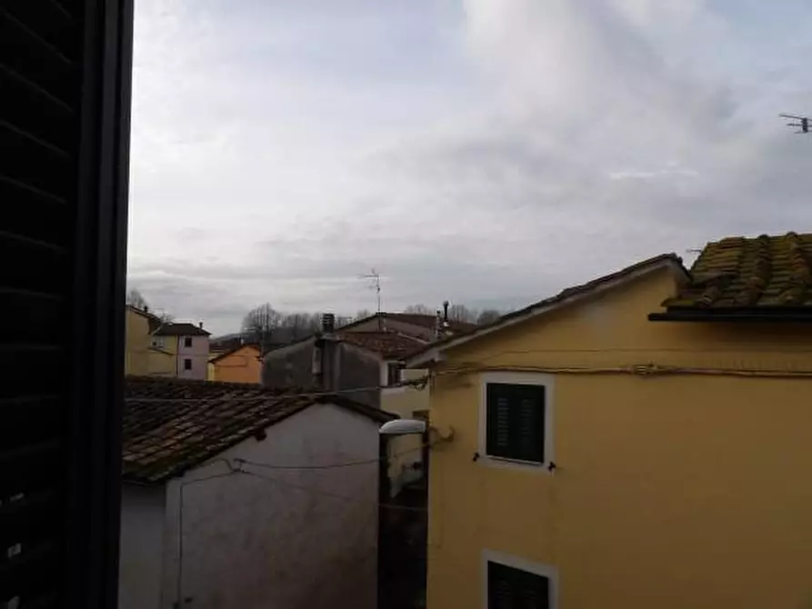 Immagine 12 di Terratetto in vendita  a Lucca