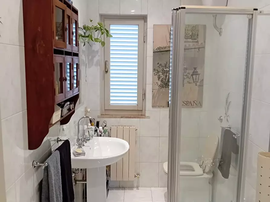 Immagine 10 di Appartamento in vendita  a Pisa