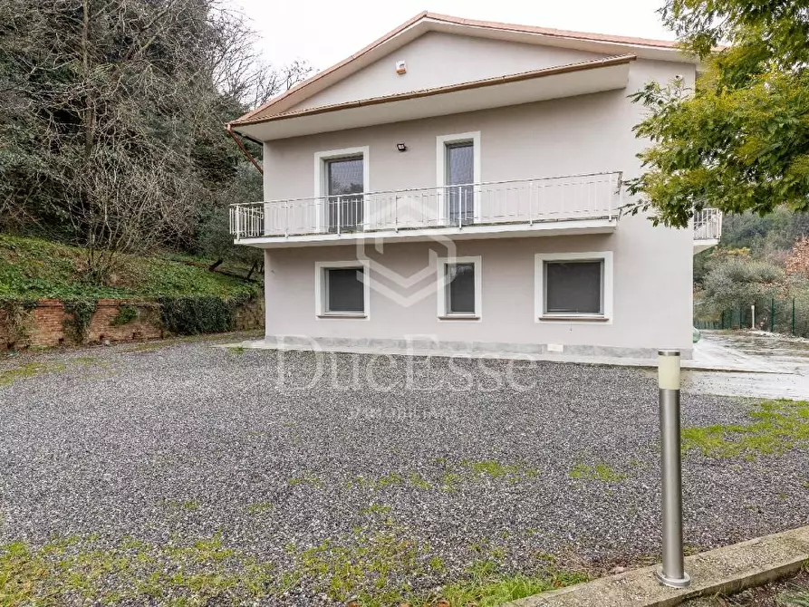 Immagine 30 di Villa in vendita  a Santa Maria A Monte