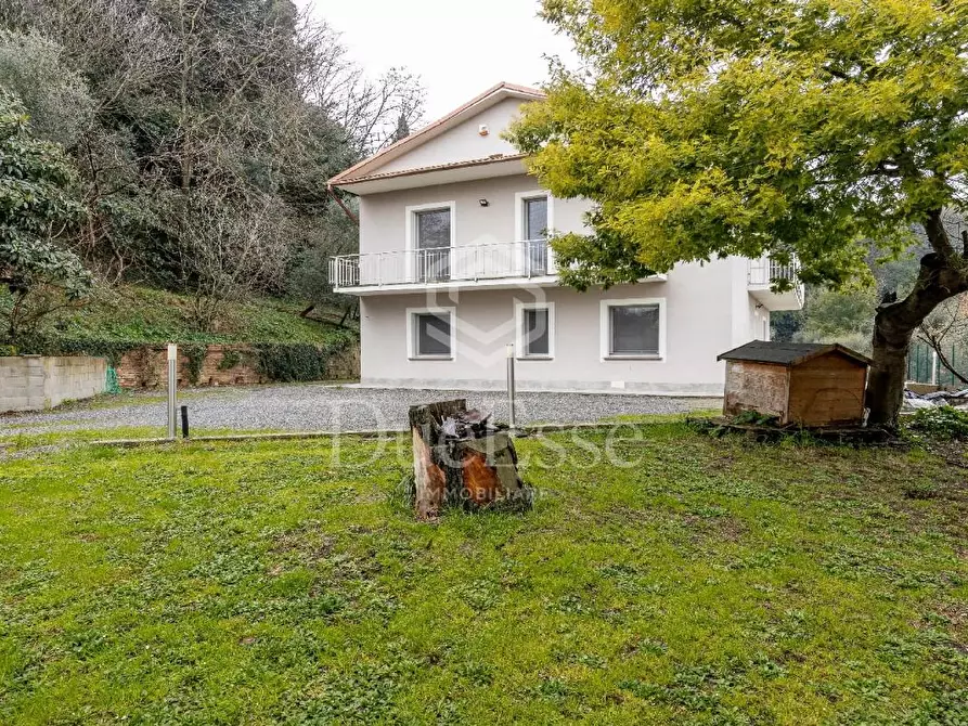 Immagine 28 di Villa in vendita  a Santa Maria A Monte