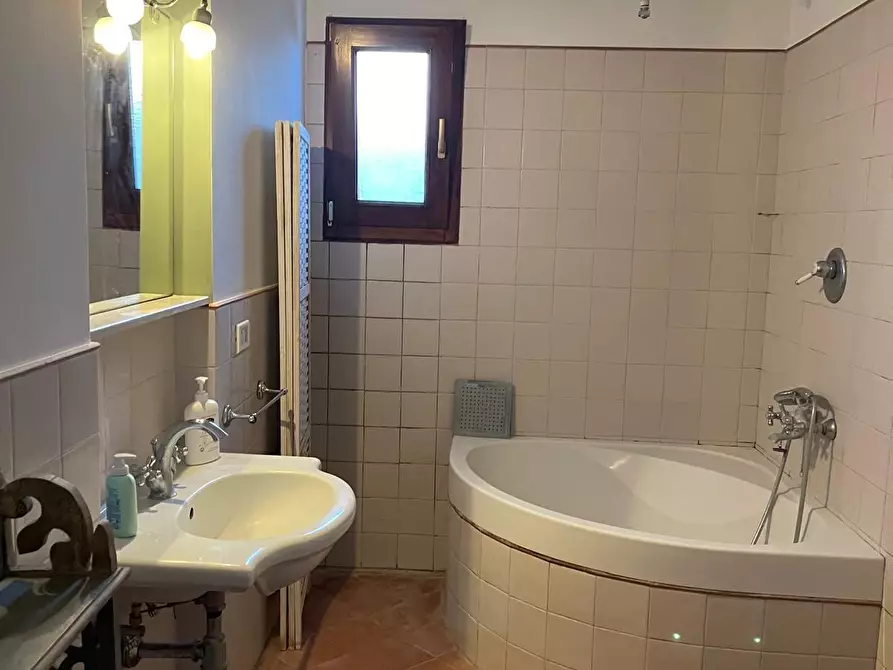 Immagine 12 di Appartamento in vendita  a Montespertoli