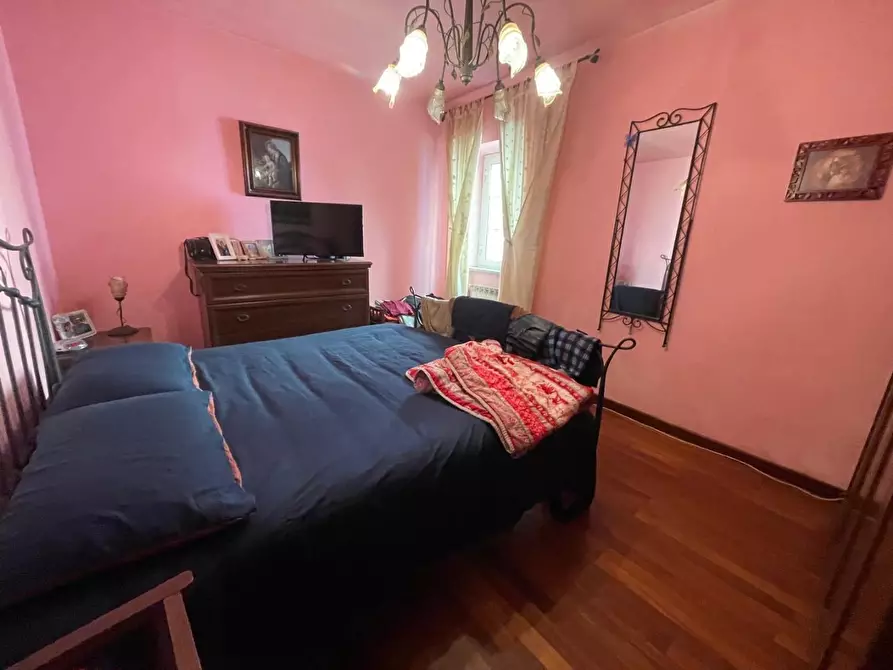 Immagine 6 di Porzione di casa in vendita  a Carrara