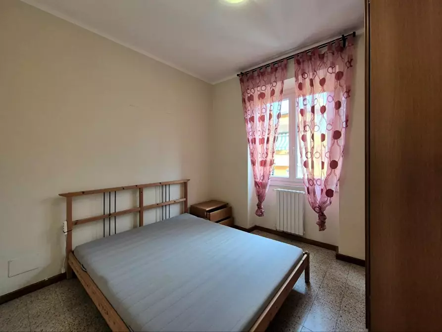 Immagine 14 di Appartamento in vendita  a Lucca