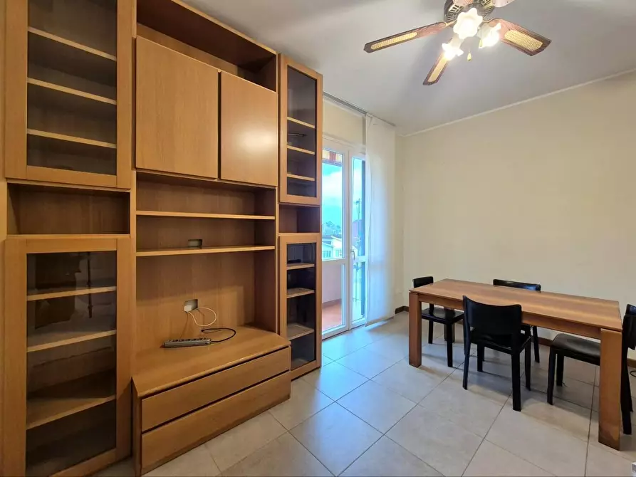 Immagine 5 di Appartamento in vendita  a Lucca