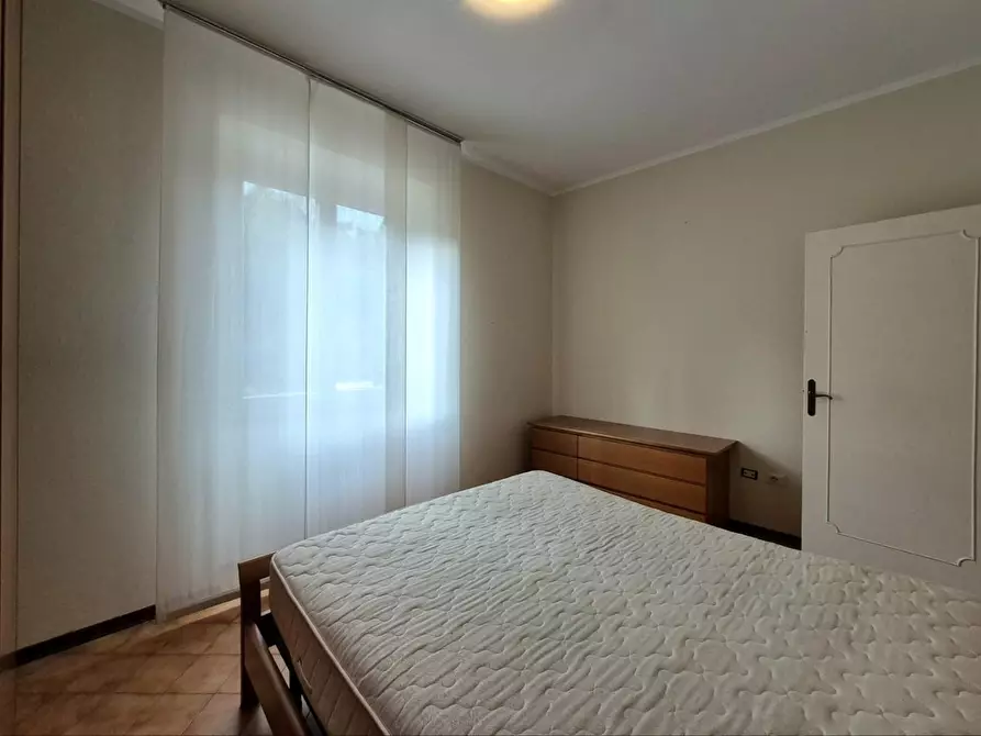 Immagine 13 di Appartamento in vendita  a Lucca