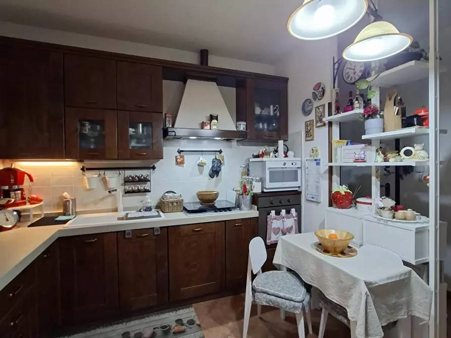 Immagine 34 di Appartamento in vendita  a Collesalvetti