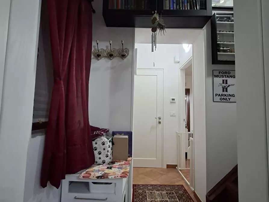 Immagine 18 di Appartamento in vendita  a Collesalvetti