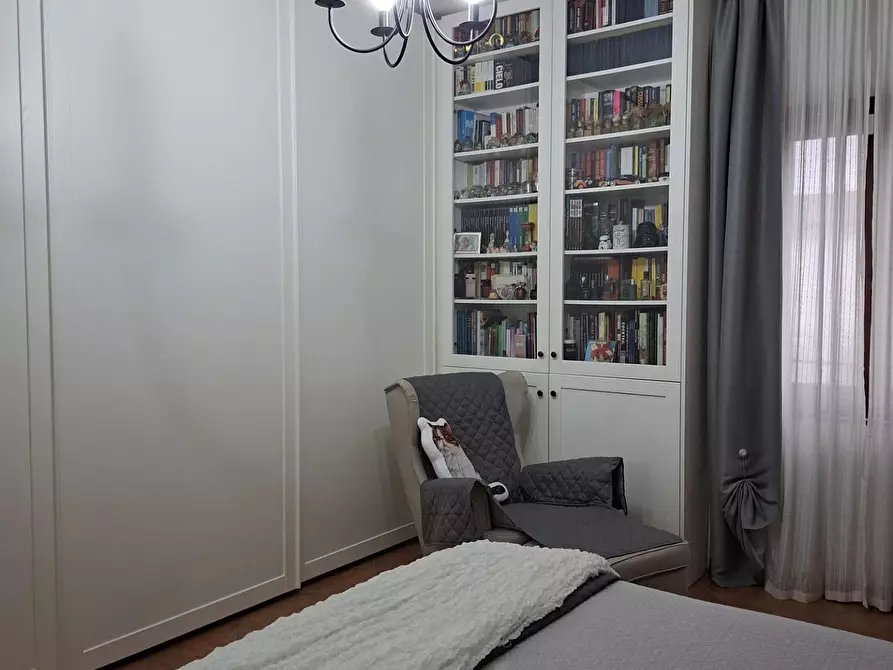 Immagine 38 di Appartamento in vendita  a Collesalvetti