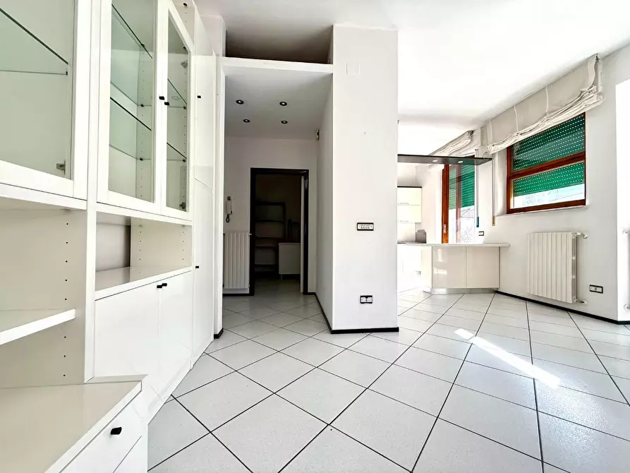 Immagine 19 di Appartamento in affitto  a Ponsacco