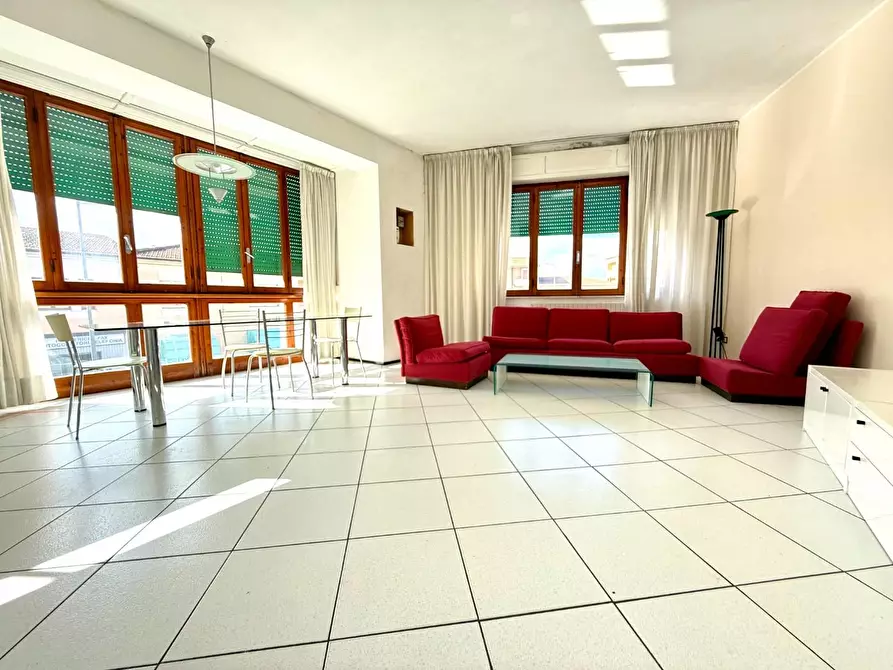 Immagine 15 di Appartamento in affitto  a Ponsacco