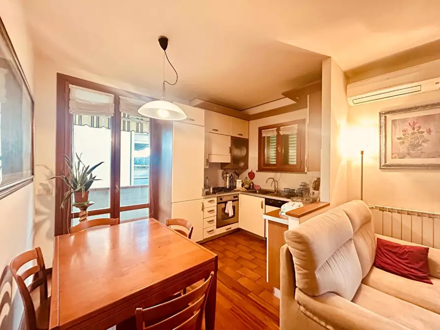 Immagine 5 di Appartamento in vendita  a Empoli