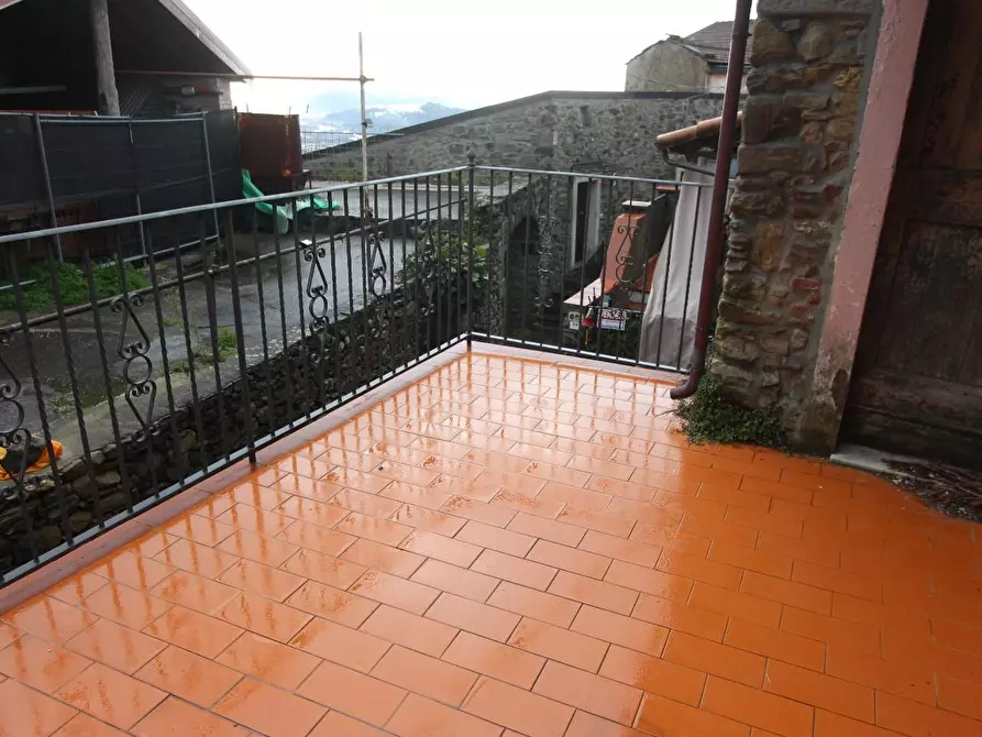 Immagine 2 di Appartamento in vendita  a Calice Al Cornoviglio