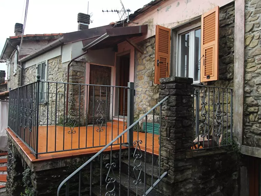 Immagine 1 di Appartamento in vendita  a Calice Al Cornoviglio