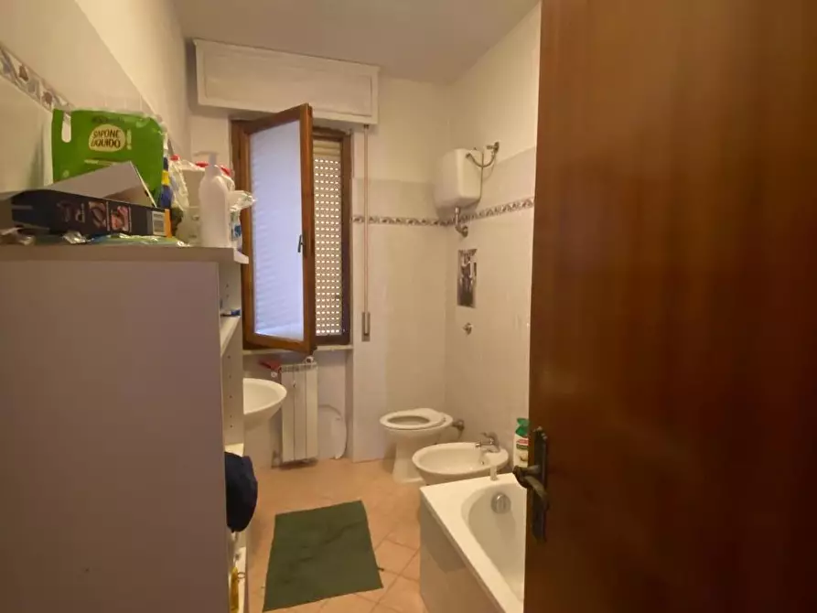 Immagine 12 di Appartamento in vendita  a Pisa