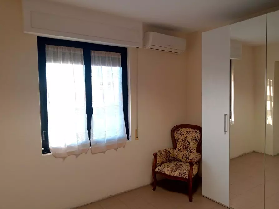 Immagine 5 di Ufficio in vendita  a Pisa