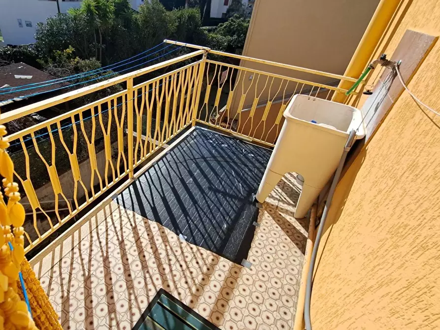 Immagine 6 di Appartamento in vendita  a Rosignano Marittimo