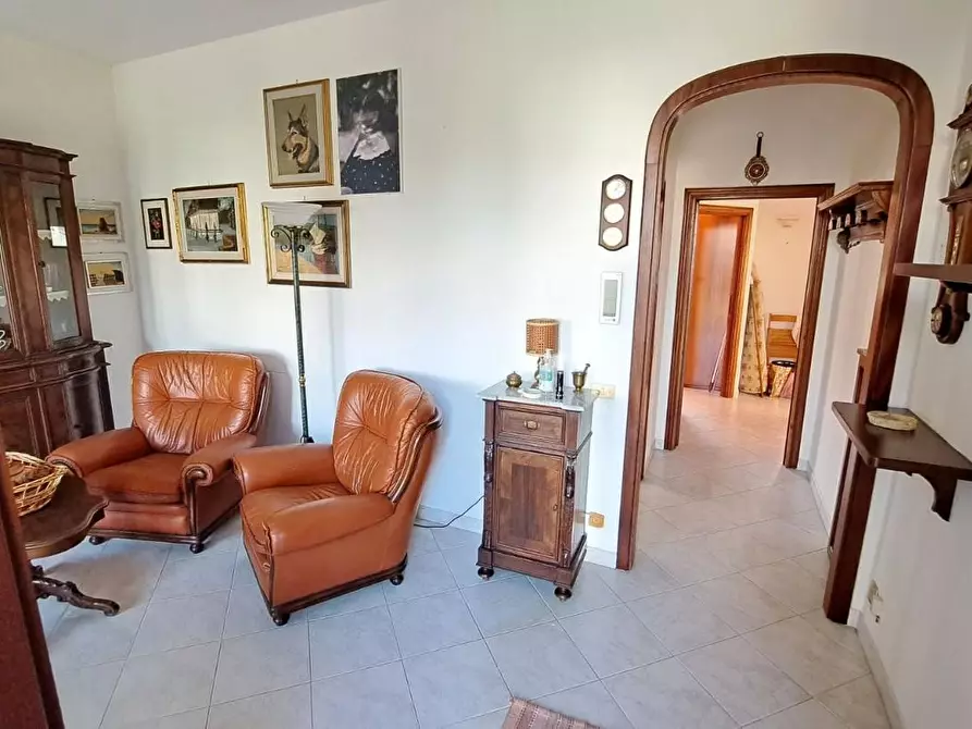 Immagine 3 di Appartamento in vendita  a Rosignano Marittimo