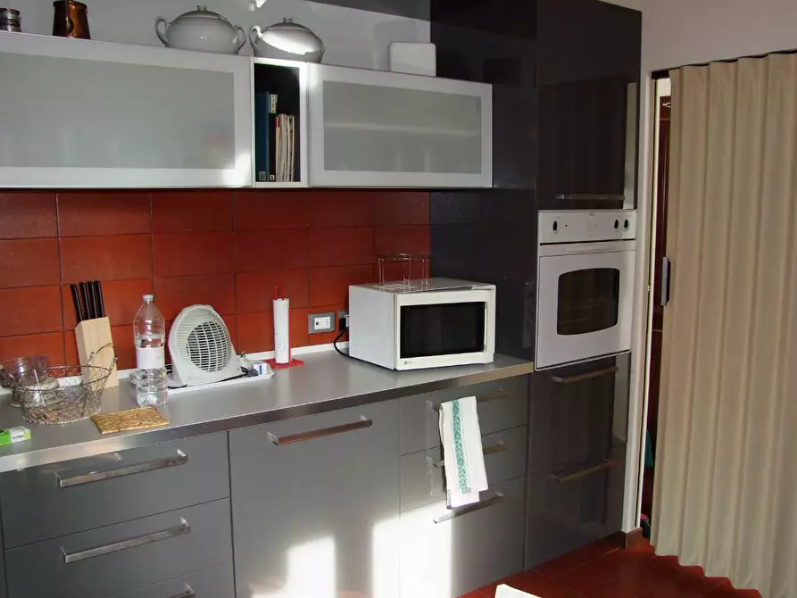 Immagine 7 di Villa in vendita  a Dicomano