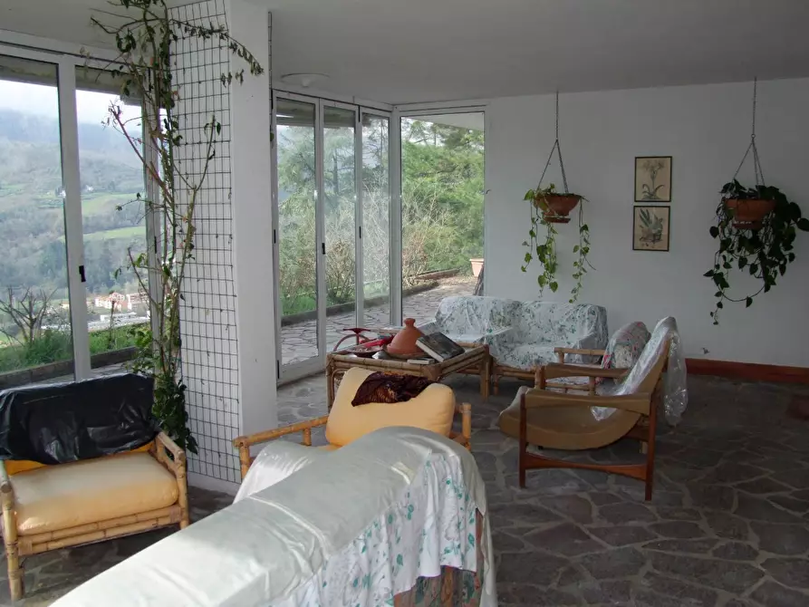 Immagine 36 di Villa in vendita  a Dicomano