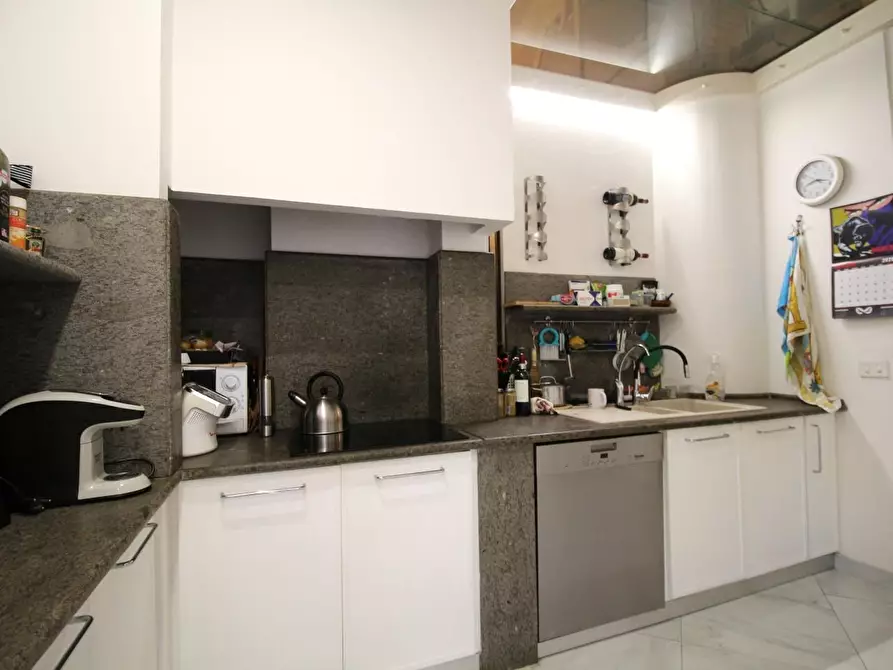 Immagine 3 di Appartamento in vendita  a Pisa