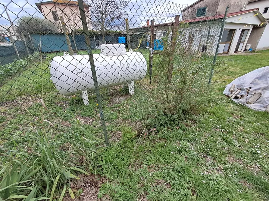 Immagine 34 di Terratetto in vendita  a Crespina Lorenzana