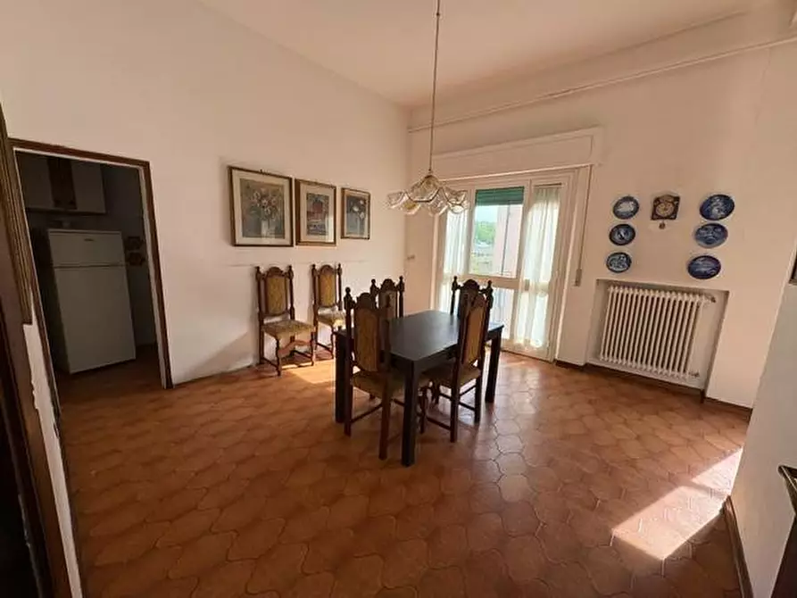 Immagine 2 di Appartamento in vendita  a Pontedera
