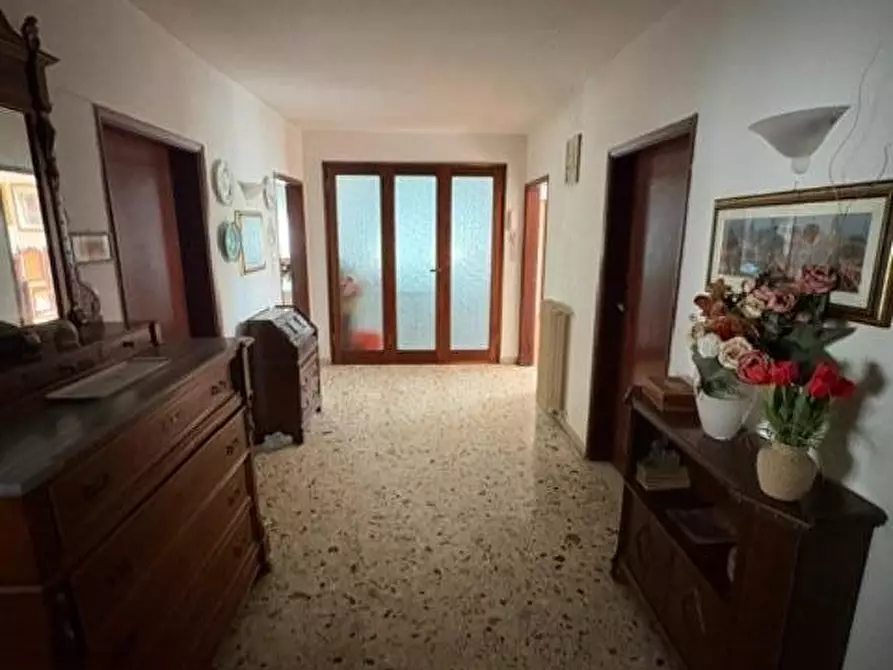 Immagine 8 di Appartamento in vendita  a Pontedera