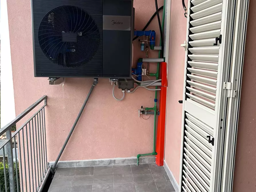 Immagine 2 di Appartamento in vendita  a Santa Maria A Monte