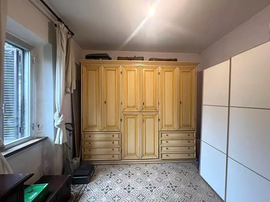 Immagine 26 di Appartamento in vendita  a Lucca