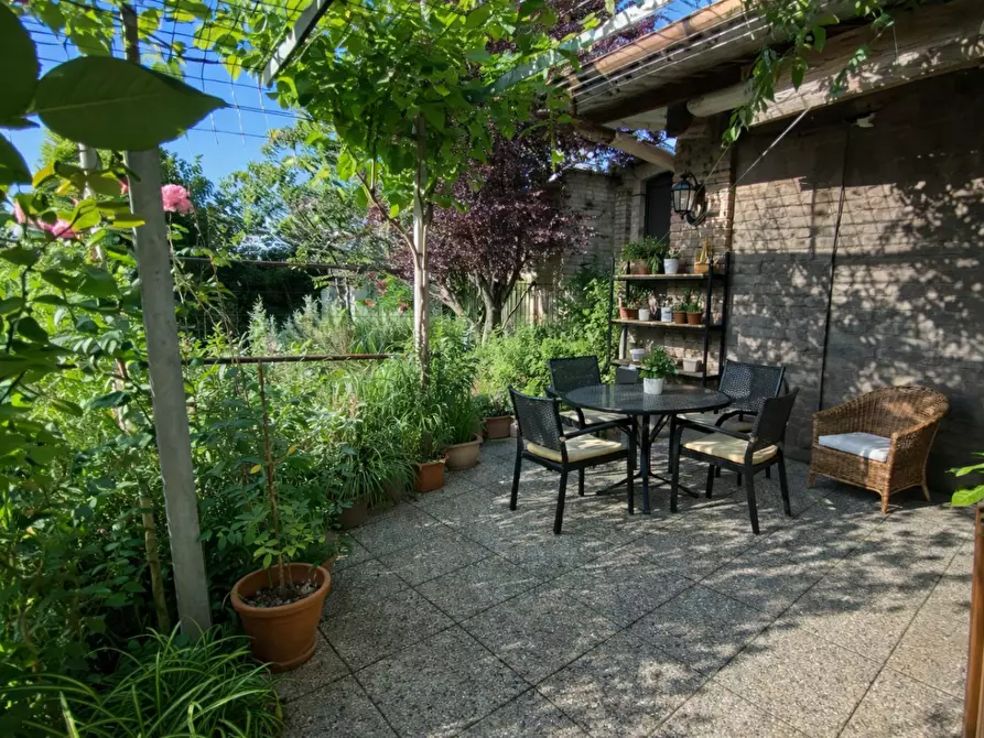 Immagine 11 di Appartamento in vendita  a Bientina