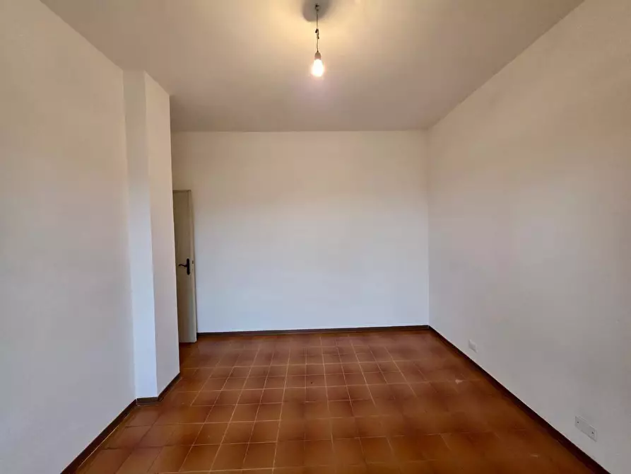 Immagine 8 di Appartamento in vendita  a Viareggio