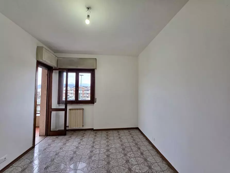 Immagine 7 di Appartamento in vendita  a Viareggio