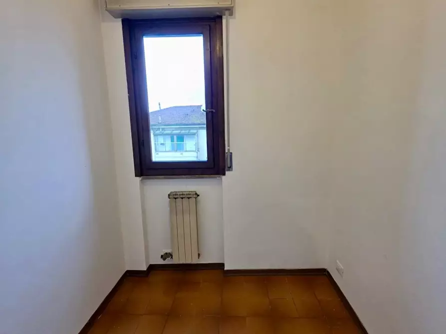 Immagine 10 di Appartamento in vendita  a Viareggio
