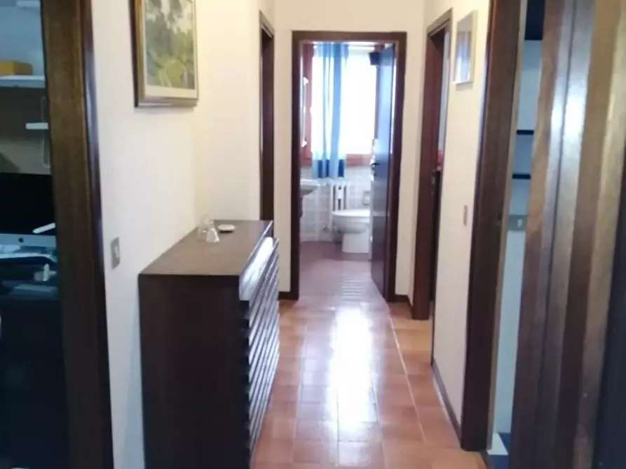 Immagine 4 di Appartamento in vendita  a Cascina