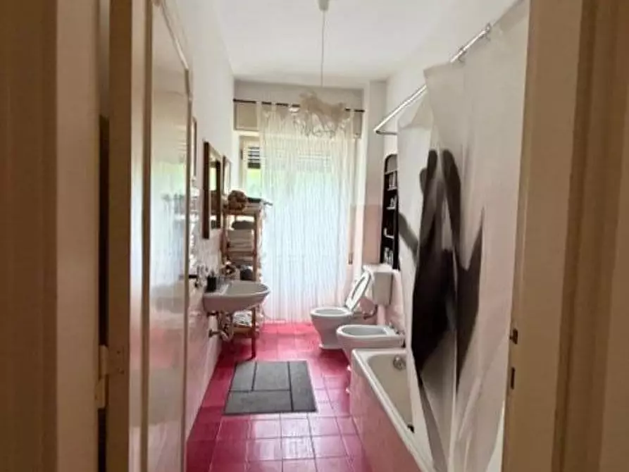 Immagine 11 di Appartamento in vendita  a Pisa