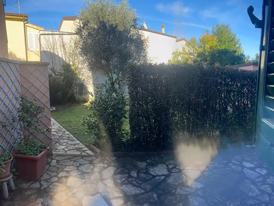 Immagine 14 di Appartamento in vendita  a Ponsacco