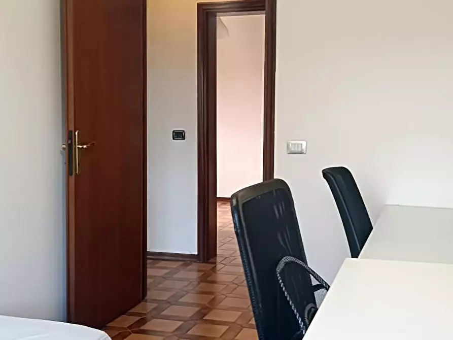 Immagine 18 di Appartamento in vendita  a Cascina