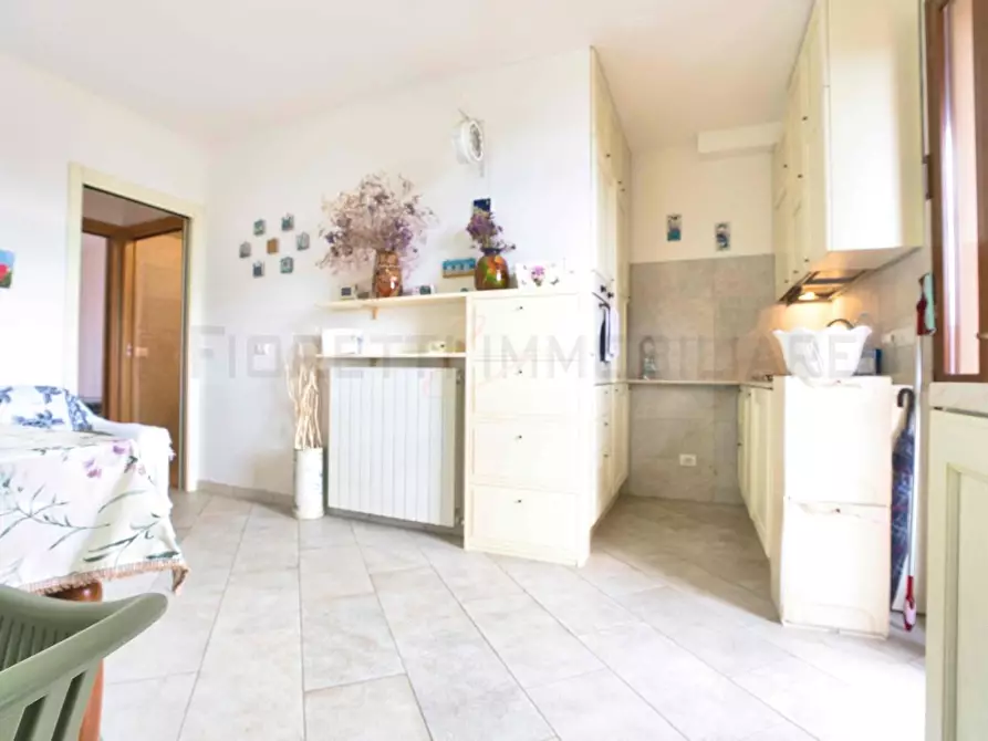 Immagine 2 di Appartamento in vendita  a Piombino