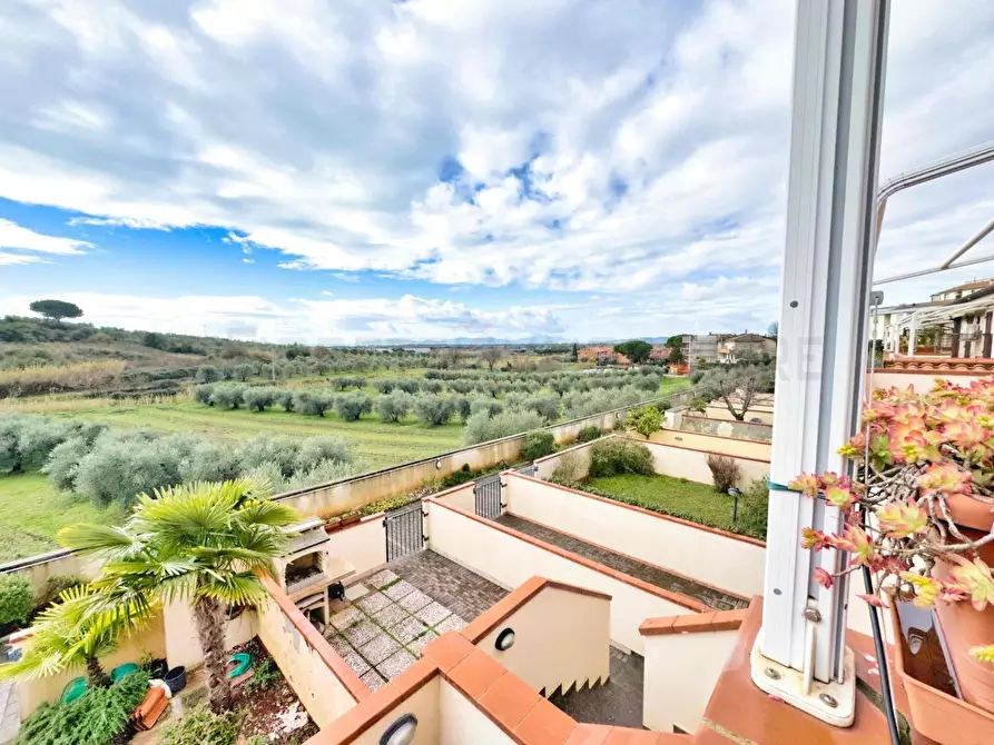 Immagine 39 di Appartamento in vendita  a Piombino